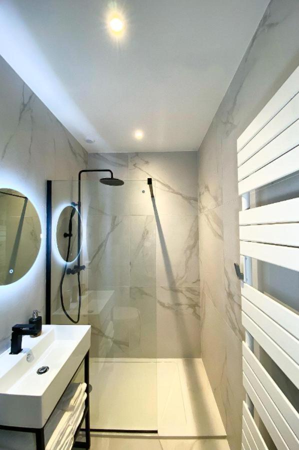 Appartamento The Sunny ¤ Terrasse ¤ Proche Centre ¤ Parking ¤ Wifi Amiens Esterno foto